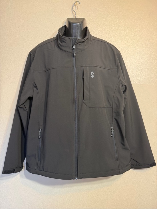 Free Country Other - Free Country Black Lightweight Softshell Jacket